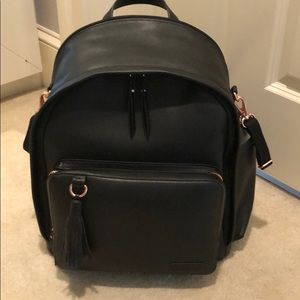 Skip Hop Greenwich Simply Chic Backpack